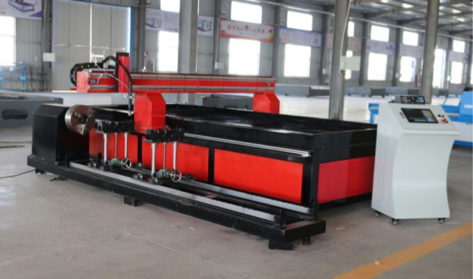 Lire la suite à propos de l’article Machine CNC Flamme  Pour Métal