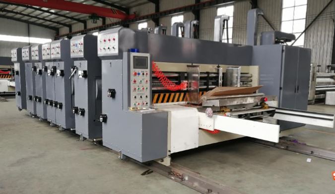 Lire la suite à propos de l’article Machine pour fabrication des boites en carton