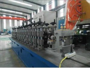 Lire la suite à propos de l’article Machine De Fabrication Des Barres D’espacement En Aluminium